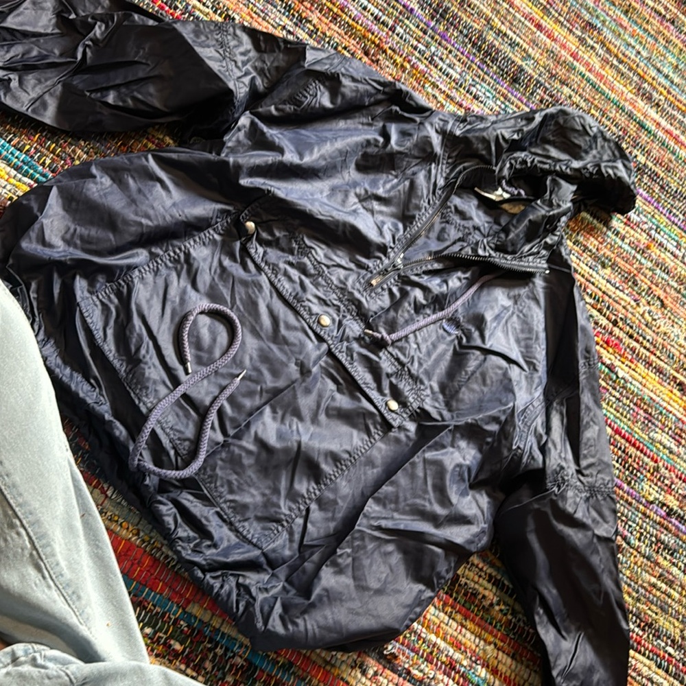 Navy Blue Men’s Windbreaker